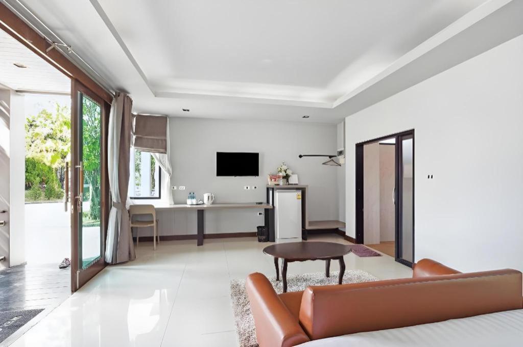Nutchana Hill Boutique Hotel Hat Yai Exterior photo